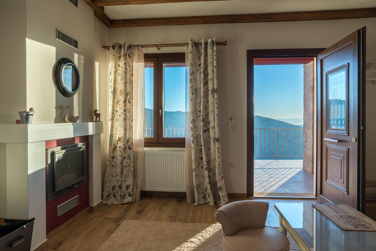 Almondhouse Suites With Fireplace - Adults Only Arachova Buitenkant foto